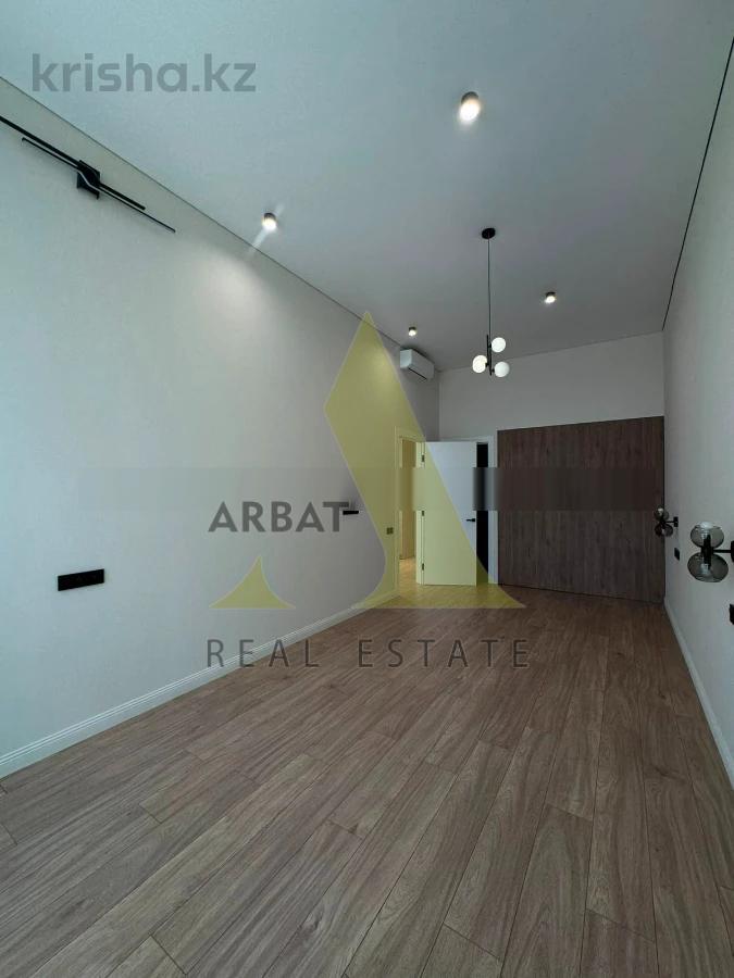 Фото Офисы, образование, 82 м²