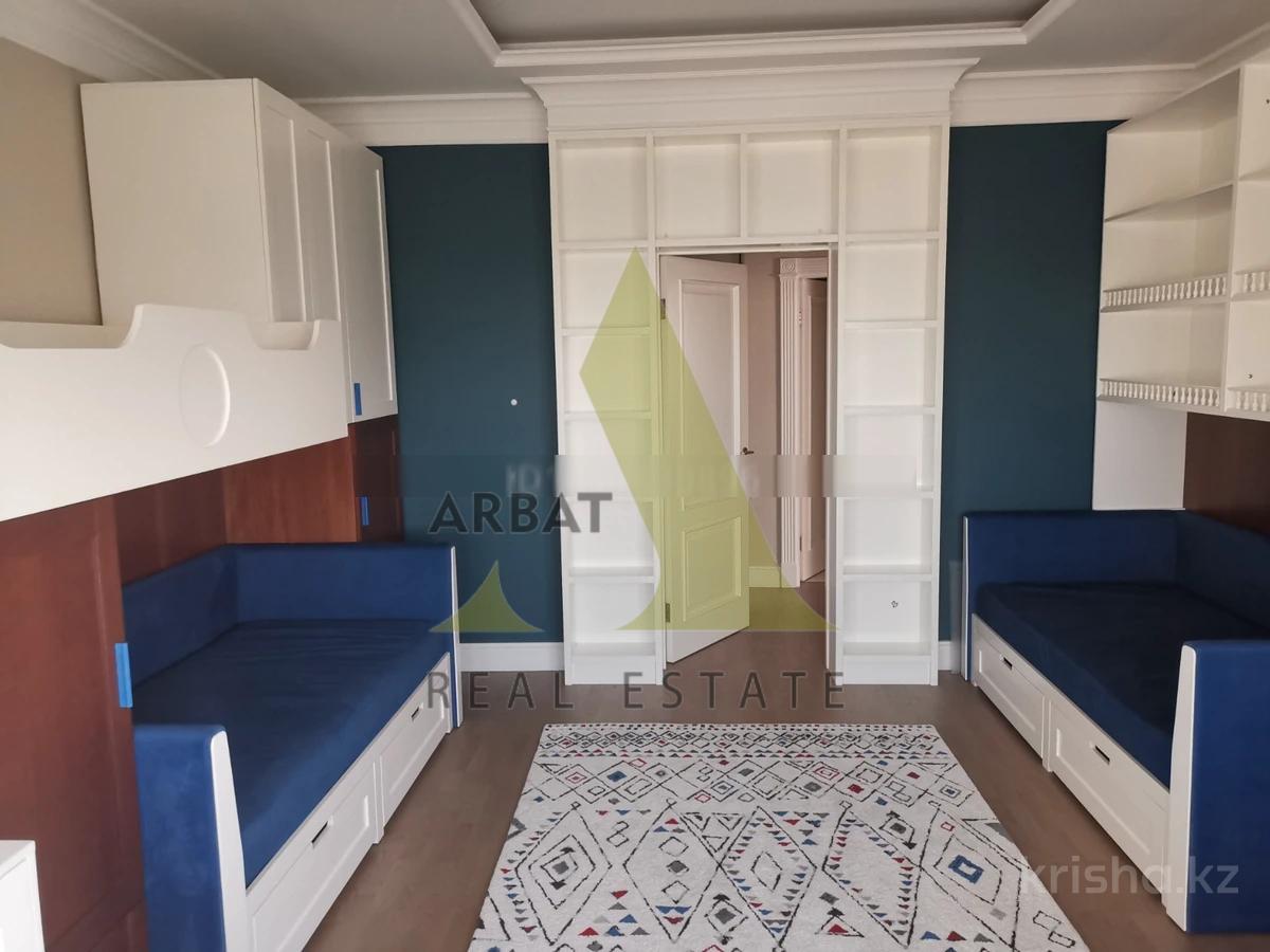 Фото Квартира, 3 комн, 135 м², 8 эт., 2015 г.п.