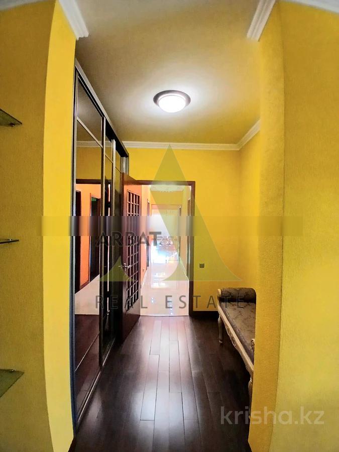 Фото Квартира, 5 комн, 200 м², 13/17 эт.