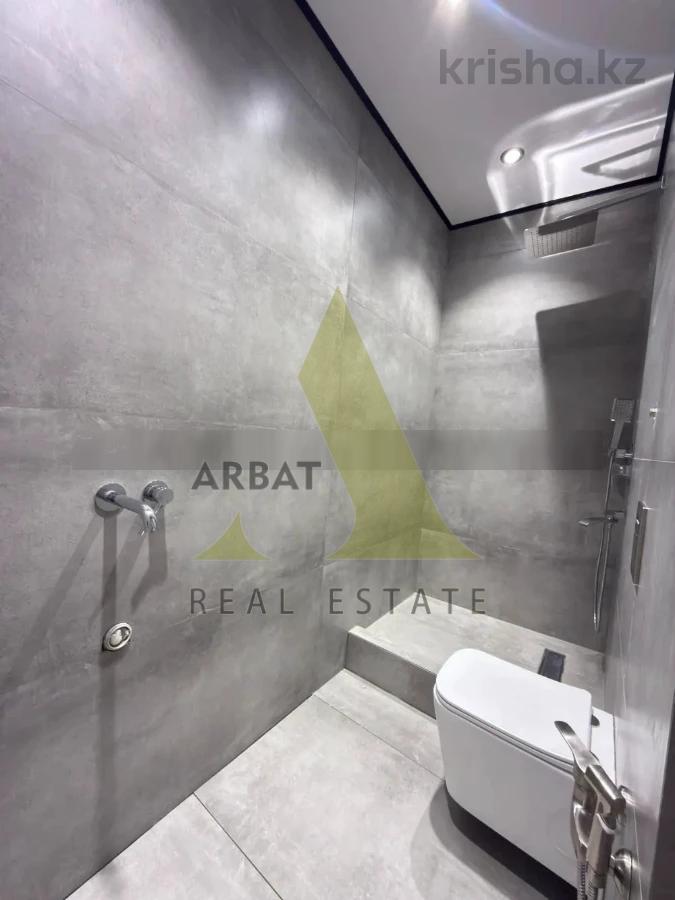 Фото Квартира, 4 комн, 155 м², 7/7 эт., 2018 г.п.