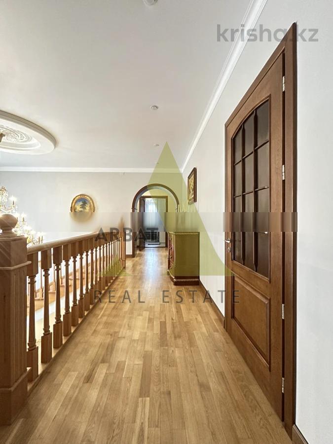 Фото Отдельный дом, 9 комн, 500м²