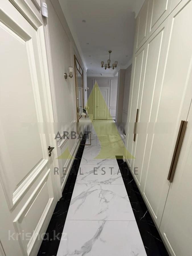 Фото Квартира, 5 комн, 160 м², 3/6 эт., 2017 г.п.