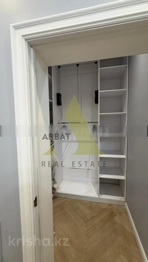 Фото Квартира, 4 комн, 220 м², 5/7 эт., 2018 г.п.