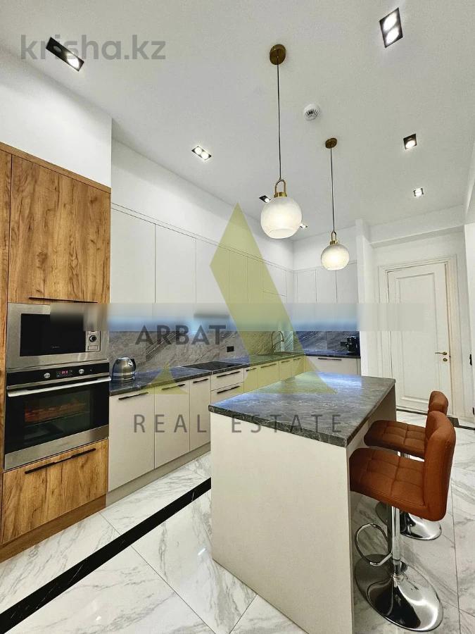 Фото Квартира, 4 комн, 210 м², 2/3 эт., 2020 г.п.