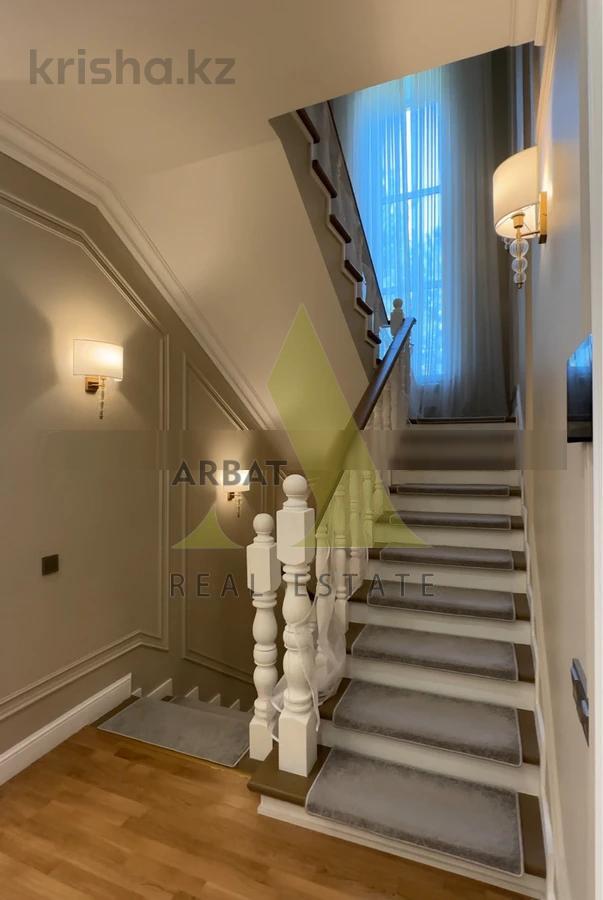 Фото Отдельный дом, 7 комн, 375м²