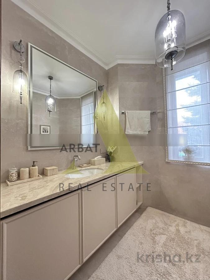 Фото Отдельный дом, 9 комн, 500м²