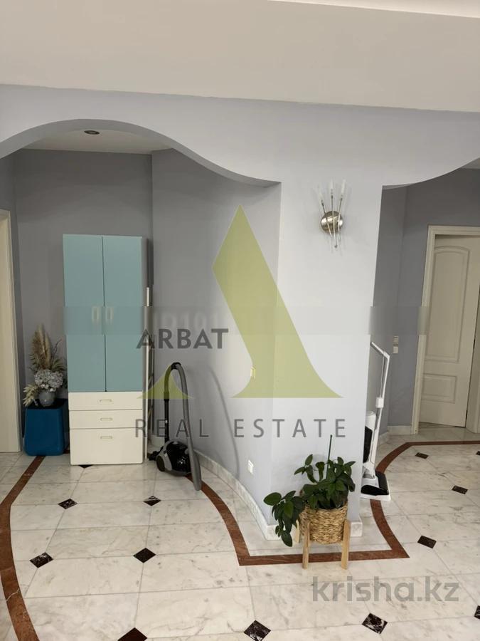 Фото Квартира, 4 комн, 230 м², 9/9 эт., 2007 г.п.