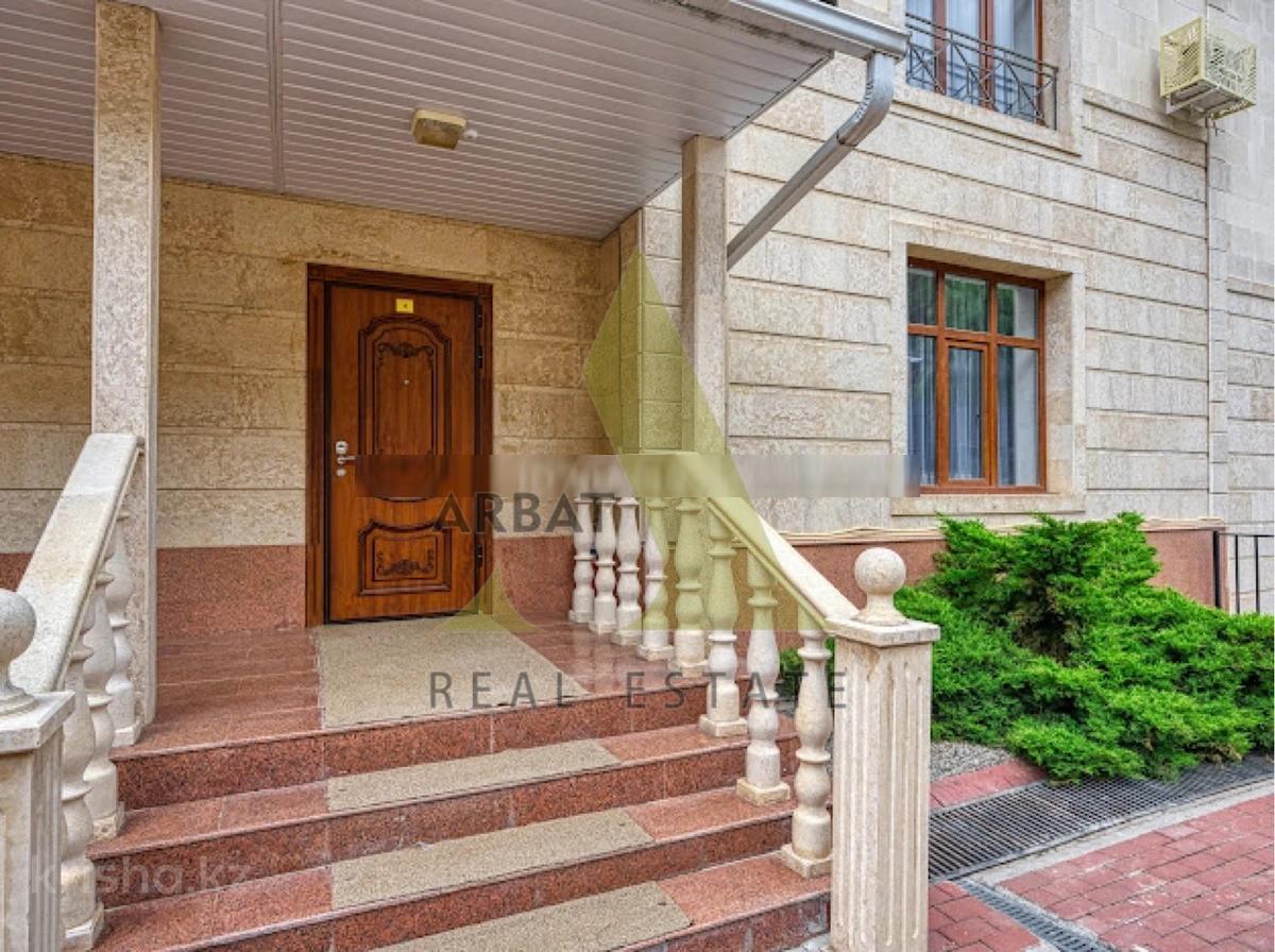 Фото Квартира, 4 комн, 190 м², 1 эт.