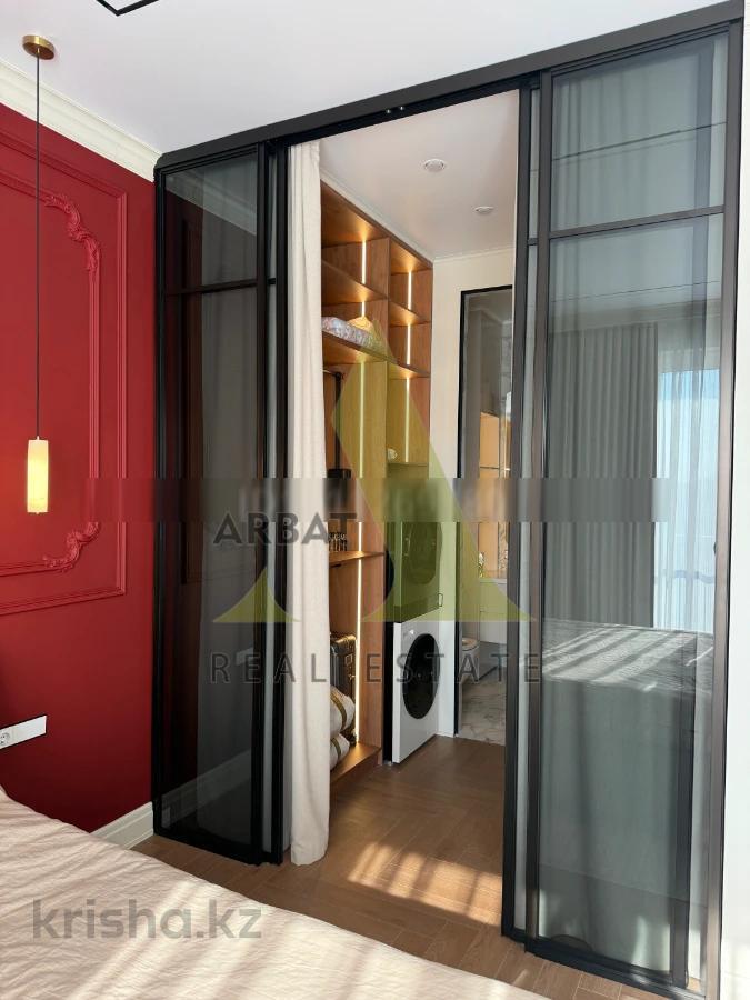 Фото Квартира, 2 комн, 84 м², 3/9 эт.