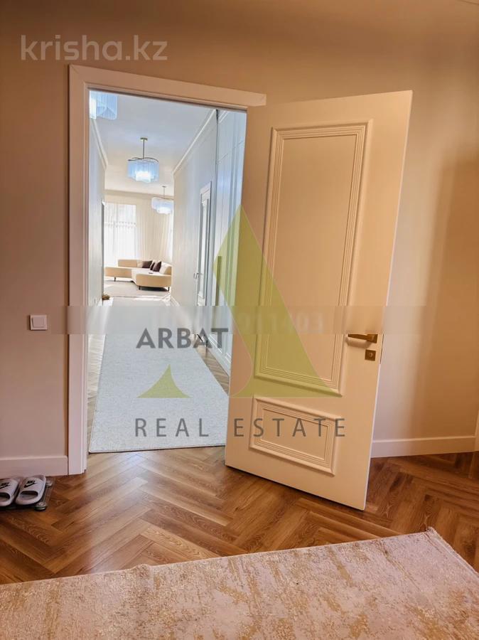 Фото Квартира, 3 комн, 131.5 м², 3/6 эт., 2016 г.п.