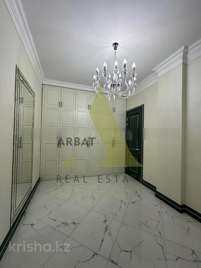 Фото Квартира, 4 комн, 170 м², 2/7 эт.