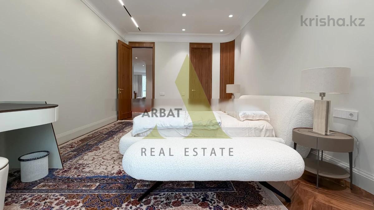 Фото Квартира, 3 комн, 130 м², 2/3 эт., 2022 г.п.