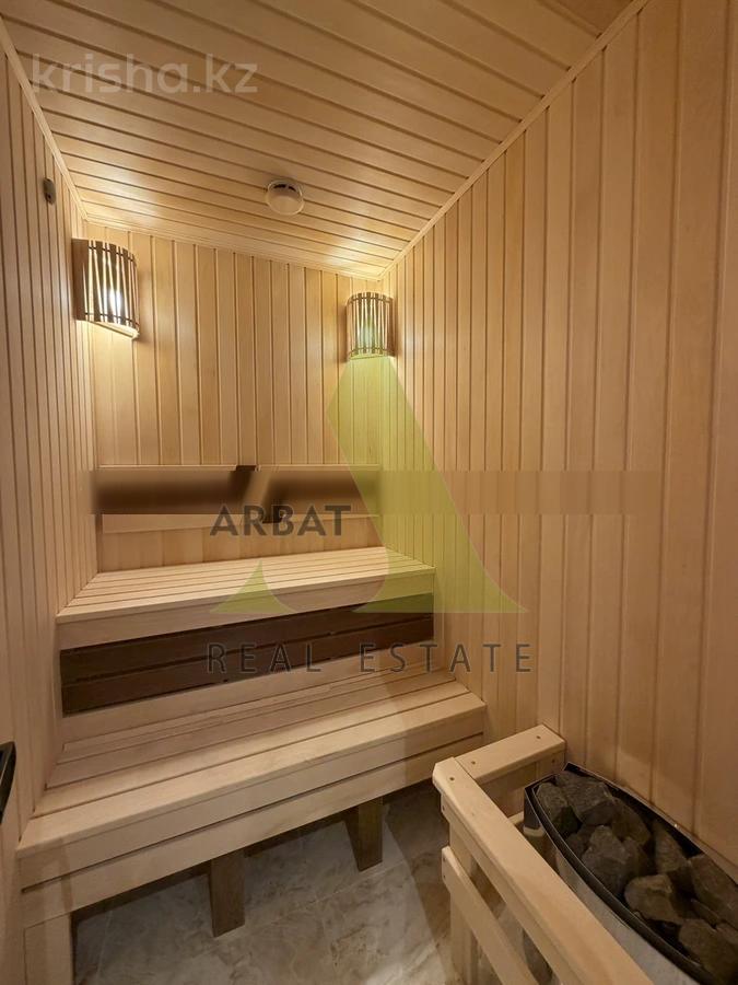 Фото Квартира, 6 комн, 380 м², 1/3 эт.