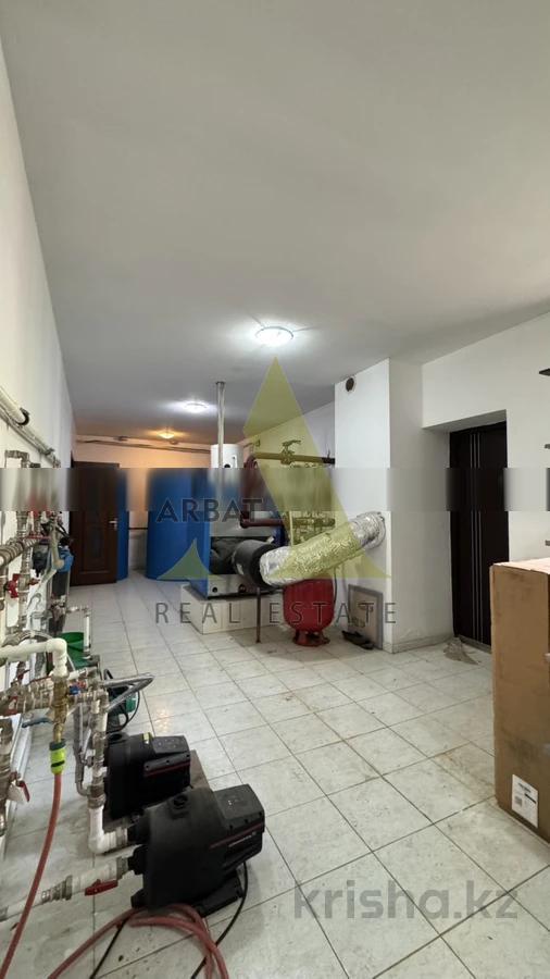 Фото Отдельный дом, 7 комн, 823м²