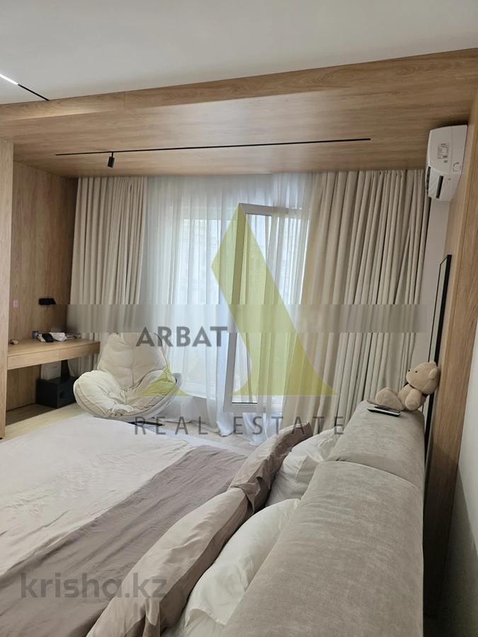 Фото Квартира, 4 комн, 135 м², 6/7 эт., 2010 г.п.