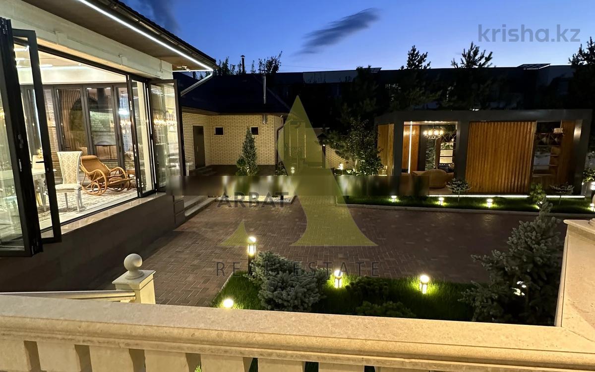 Фото Отдельный дом, 7 комн, 650м²