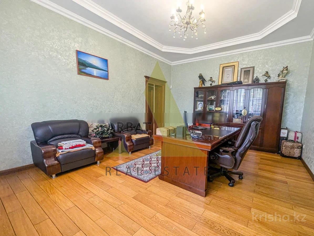 Фото Отдельный дом, 8 комн, 800м²