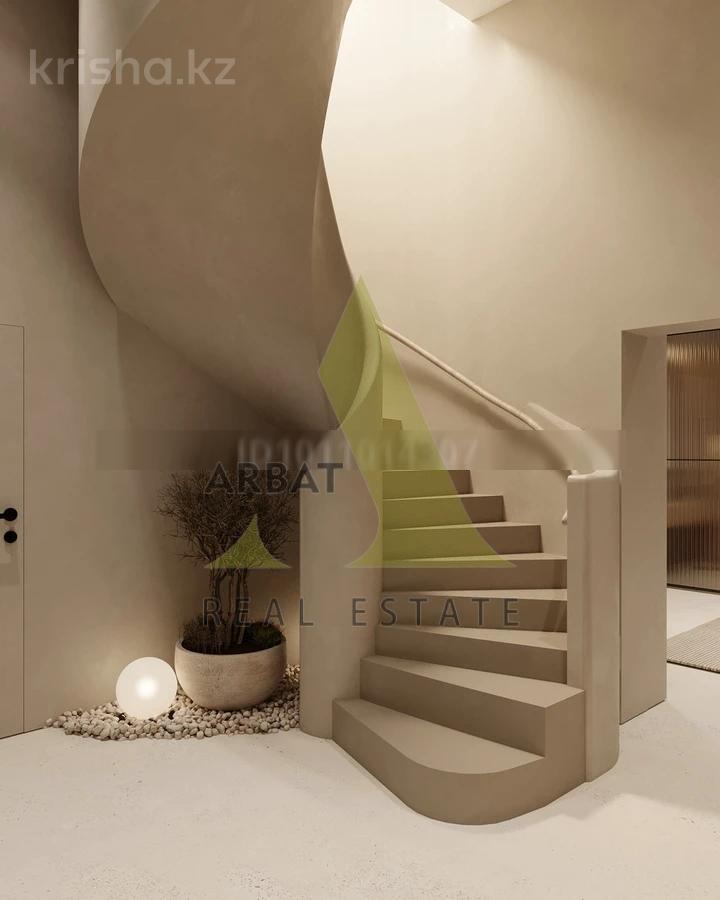 Фото Квартира, 6 комн, 312 м², 1/3 эт., 2019 г.п.