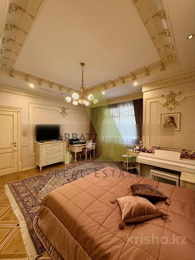 Фото Квартира, 4 комн, 230 м², 3/3 эт., 2009 г.п.
