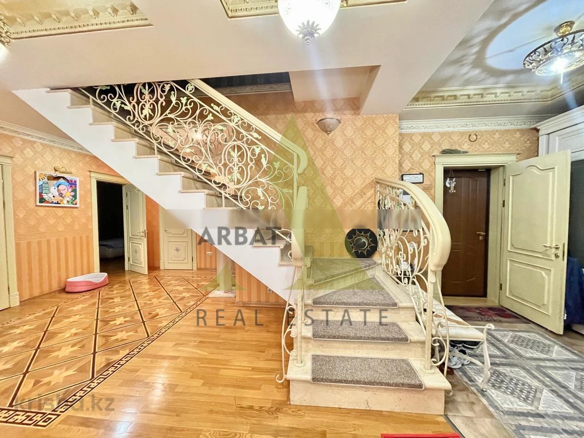 Фото Квартира, 5 комн, 347.1 м², 9/10 эт., 2004 г.п.