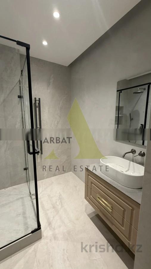 Фото Квартира, 4 комн, 220 м², 5/7 эт., 2018 г.п.