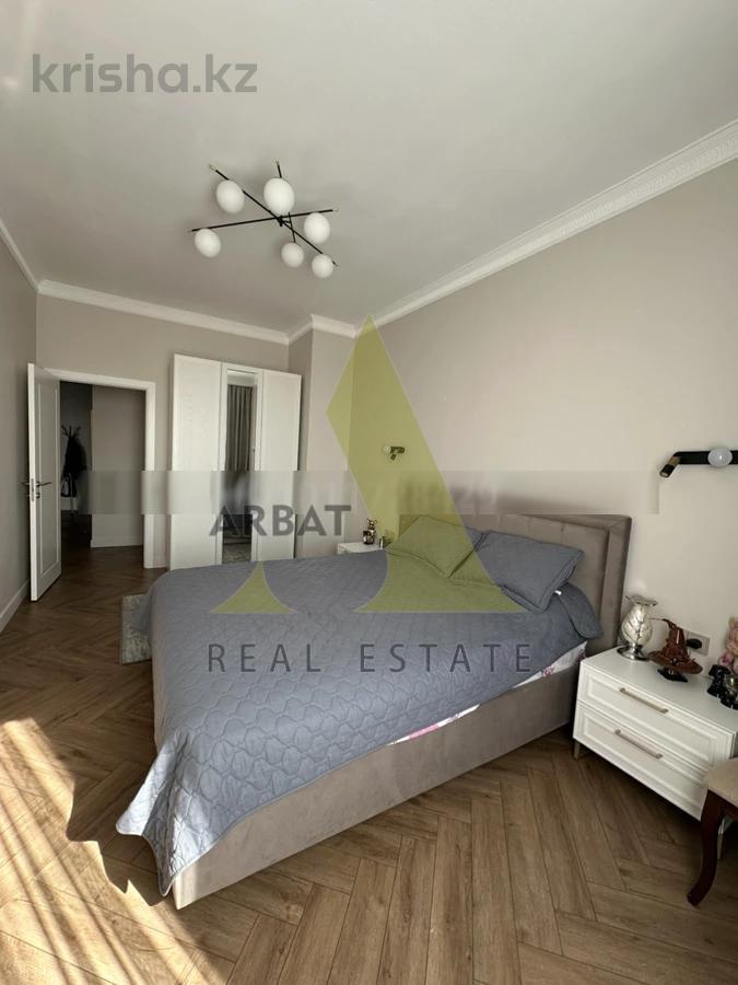 Фото Квартира, 4 комн, 130 м², 5/6 эт., 2014 г.п.