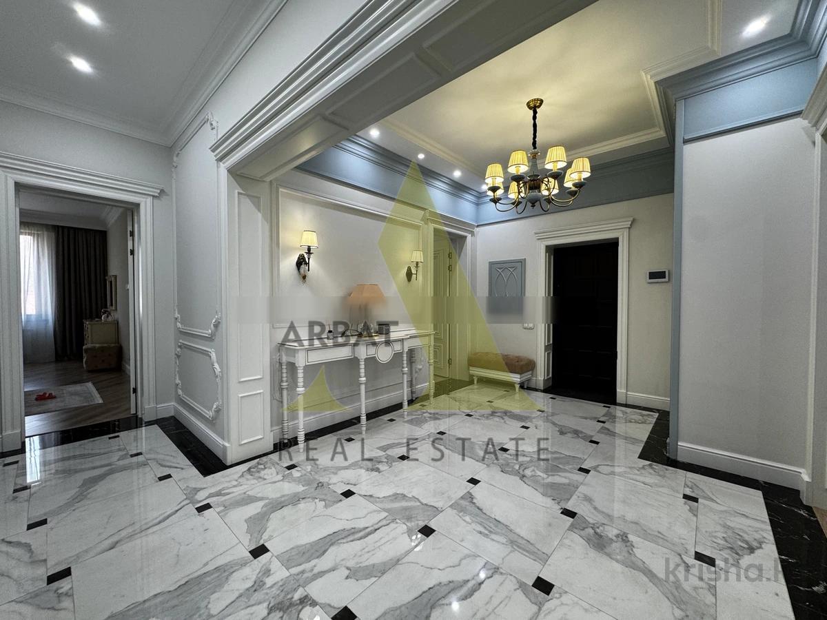 Фото Квартира, 3 комн, 125 м², 3/7 эт., 2017 г.п.