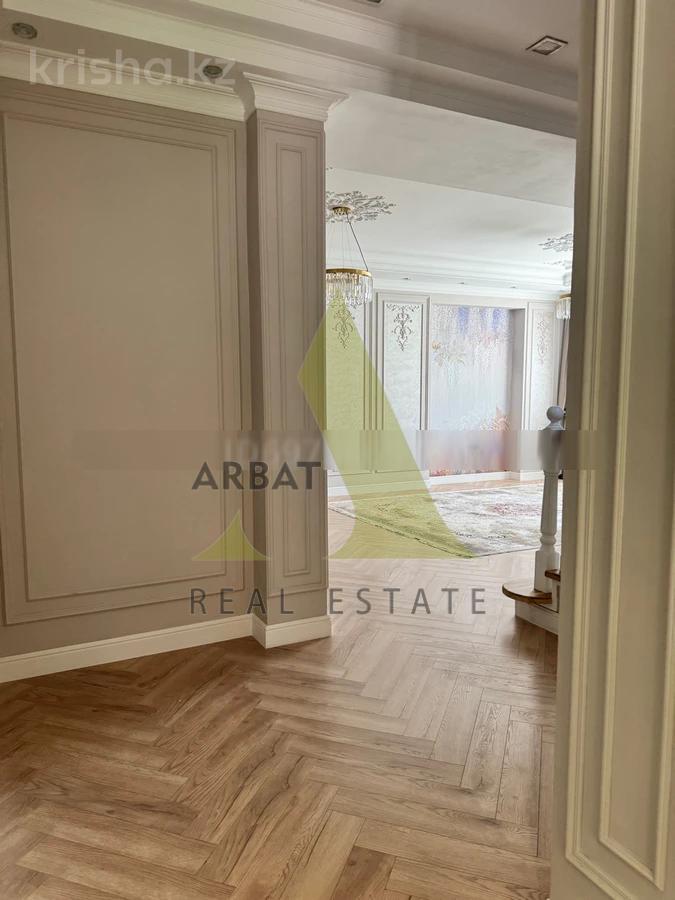 Фото Отдельный дом, 8 комн, 400м²
