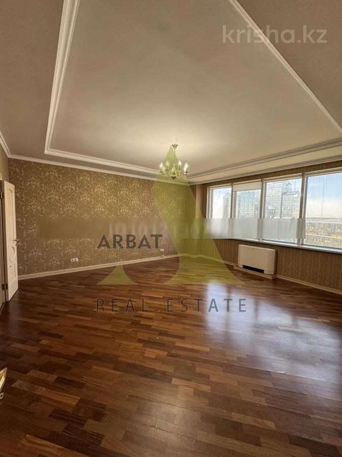 Фото Квартира, 3 комн, 165 м², 23/30 эт., 2010 г.п.