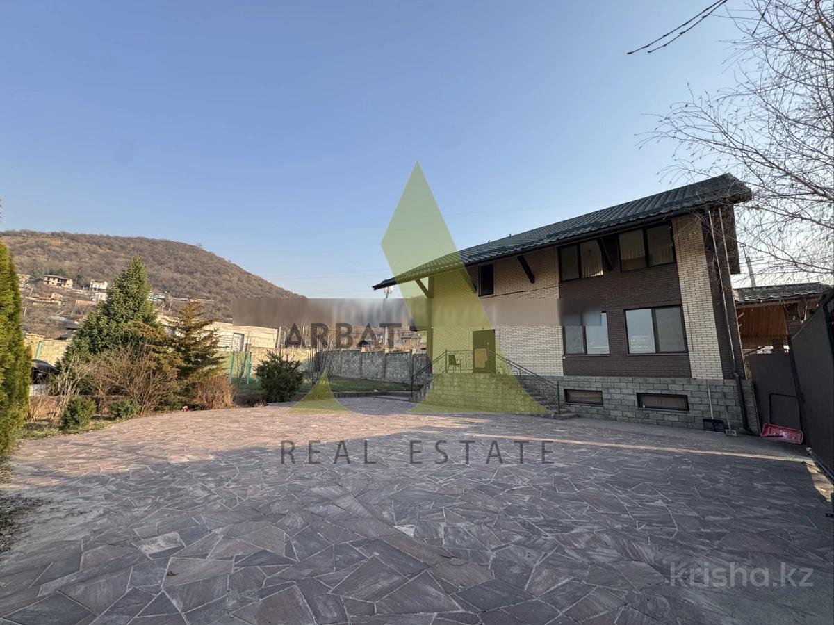 Фото Отдельный дом, 4 комн, 270м²