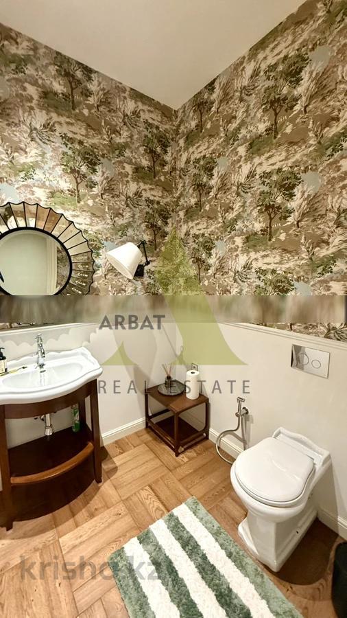 Фото Квартира, 4 комн, 240 м², 3/5 эт., 2022 г.п.