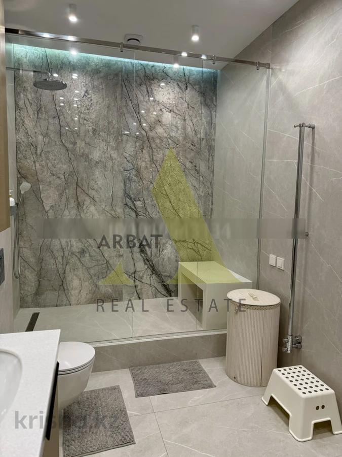 Фото Квартира, 6 комн, 340 м², 6/6 эт., 2013 г.п.