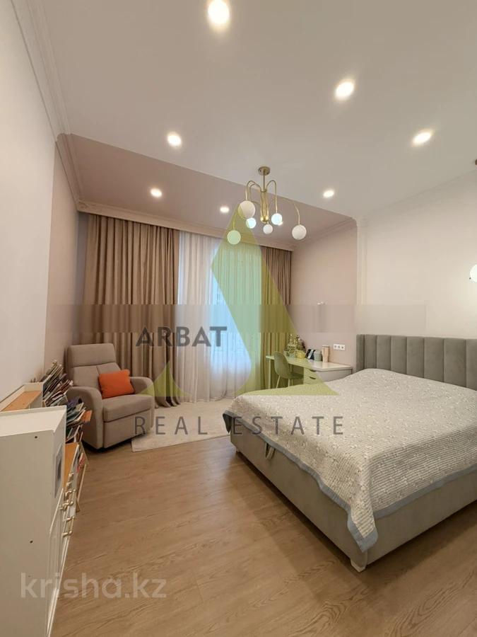 Фото Квартира, 4 комн, 140 м², 6/18 эт., 2020 г.п.