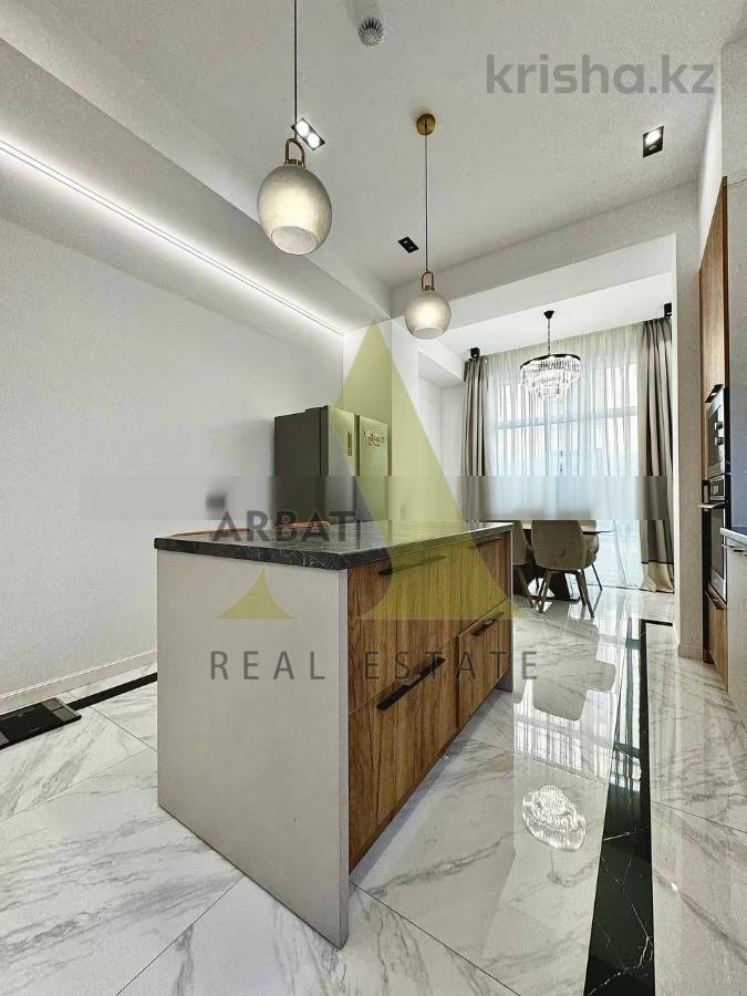 Фото Квартира, 4 комн, 210 м², 2/3 эт., 2020 г.п.