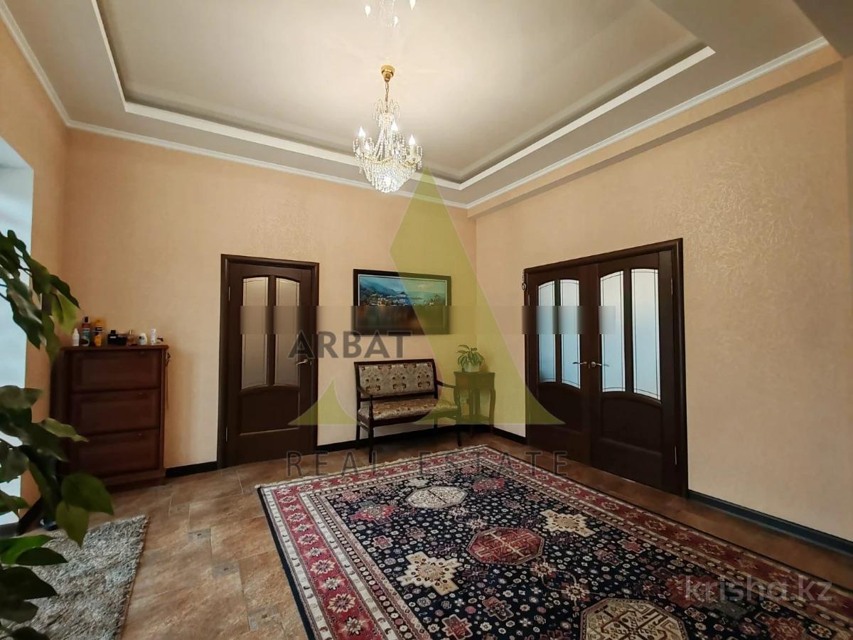 Фото Отдельный дом, 11 комн, 380м²