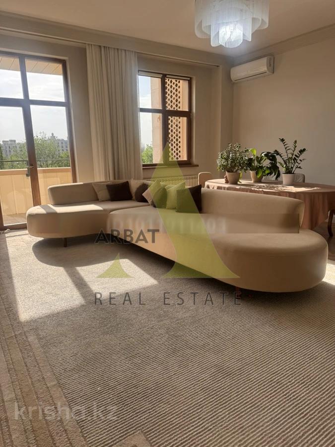 Фото Квартира, 3 комн, 131.5 м², 3/6 эт., 2016 г.п.