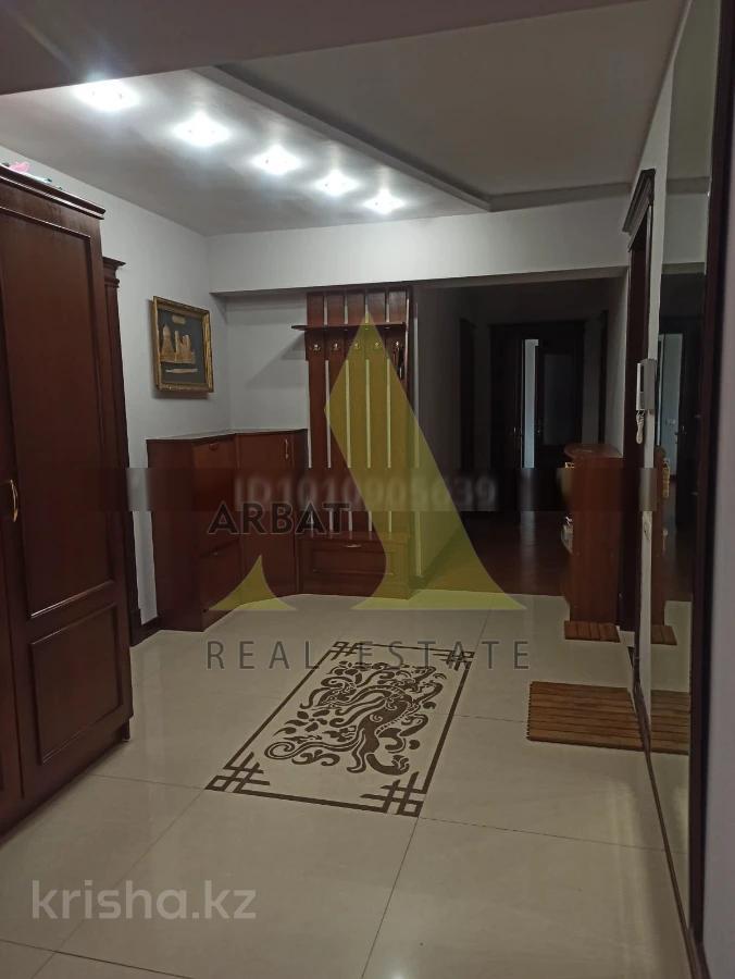 Фото Квартира, 5 комн, 175 м², 2/5 эт., 2005 г.п.