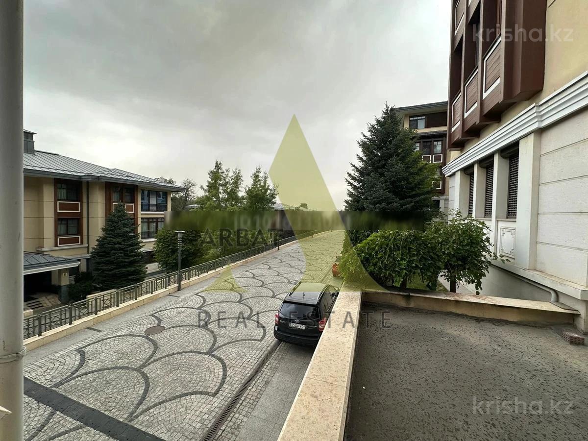 Фото Квартира, 5 комн, 450 м², 3/4 эт., 2009 г.п.