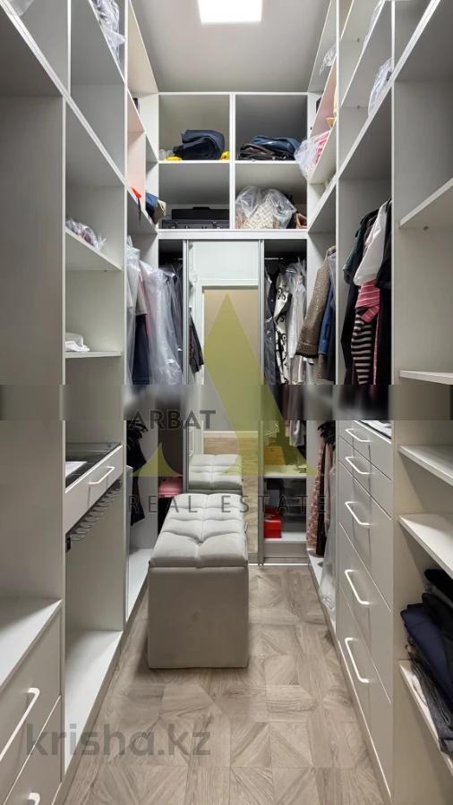 Фото Квартира, 3 комн, 124.9 м², 2/7 эт., 2017 г.п.