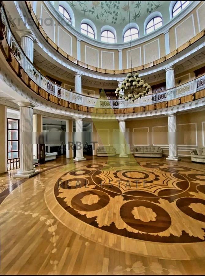 Фото Отдельный дом, 10 комн, 1300м²