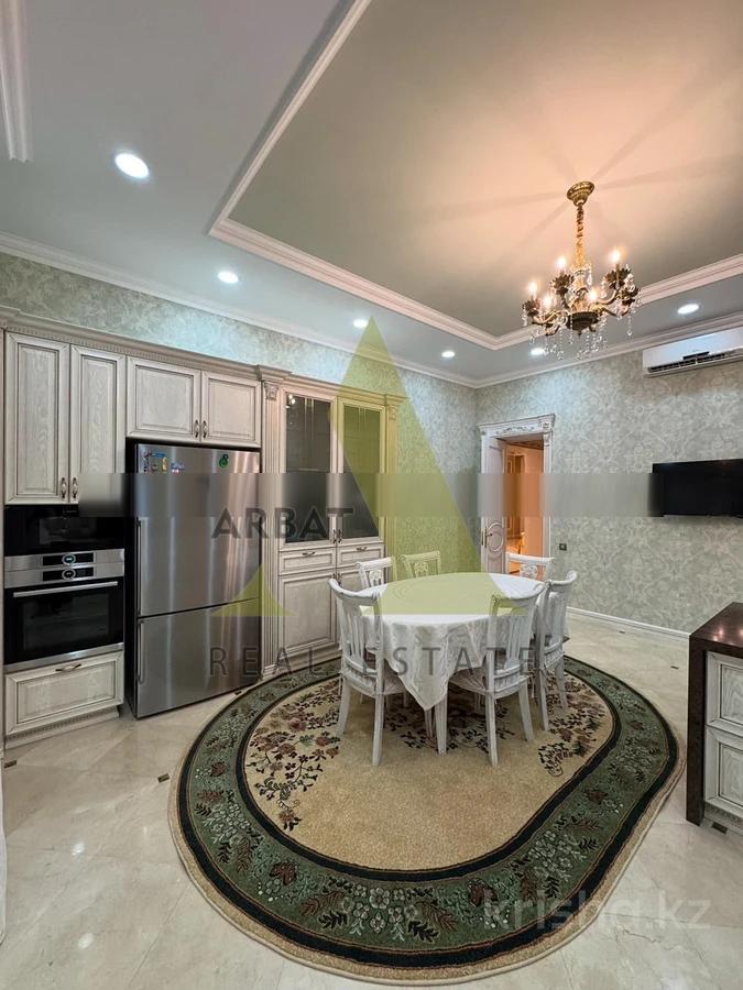 Фото Отдельный дом, 7 комн, 600м²
