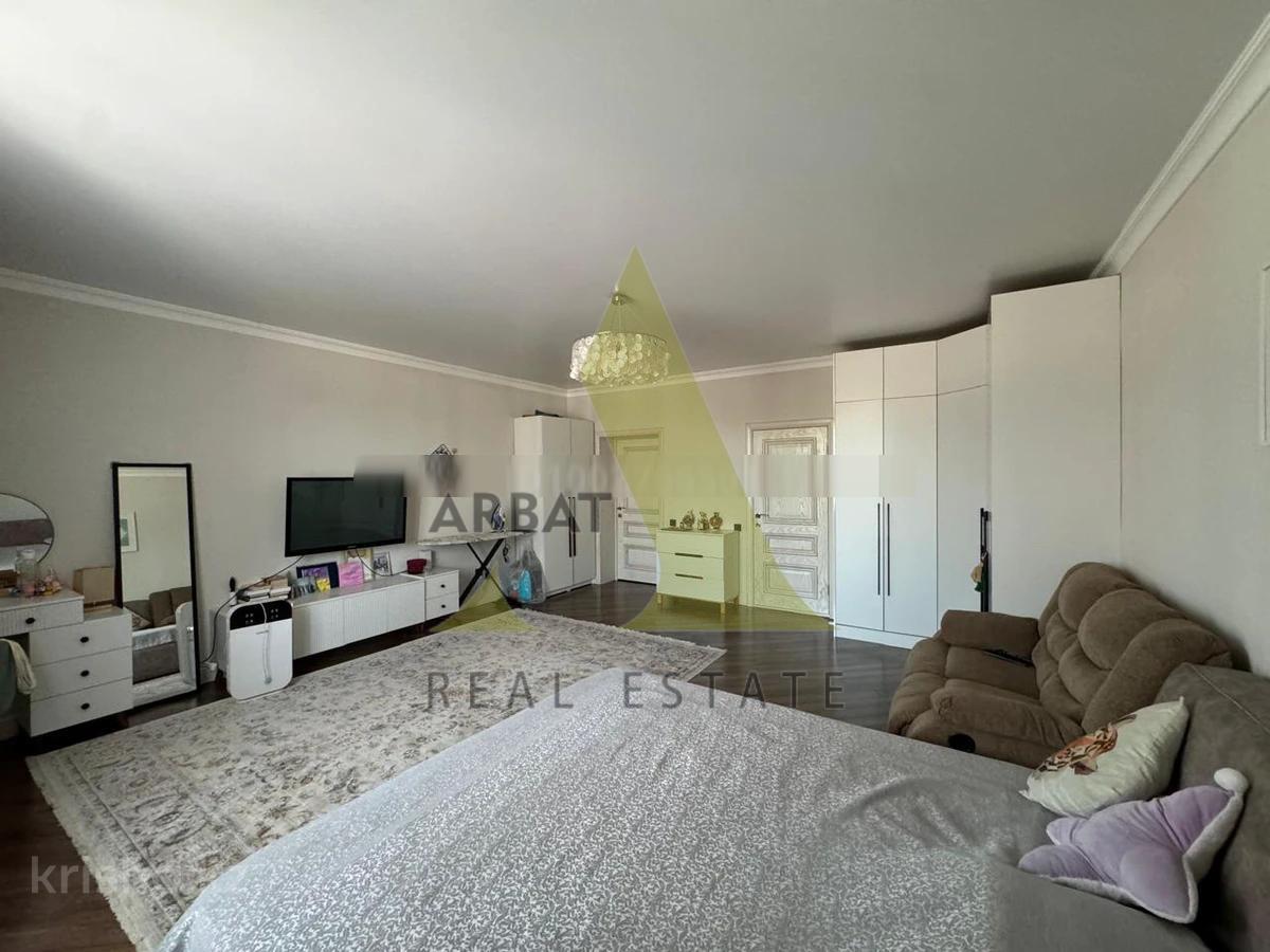 Фото Отдельный дом, 5 комн, 318.5м²