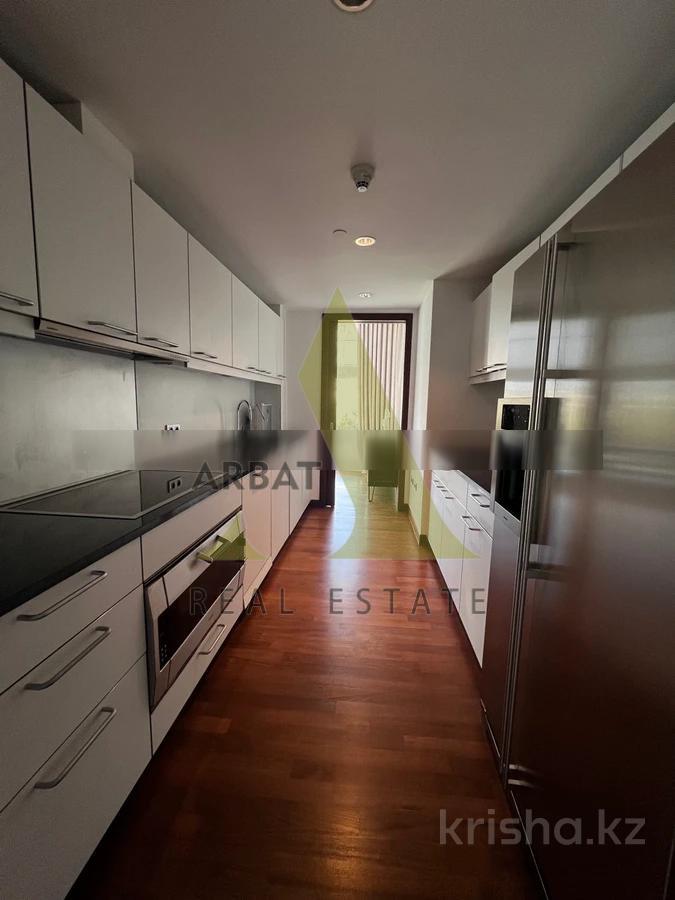 Фото Квартира, 5 комн, 240 м², 9/22 эт.