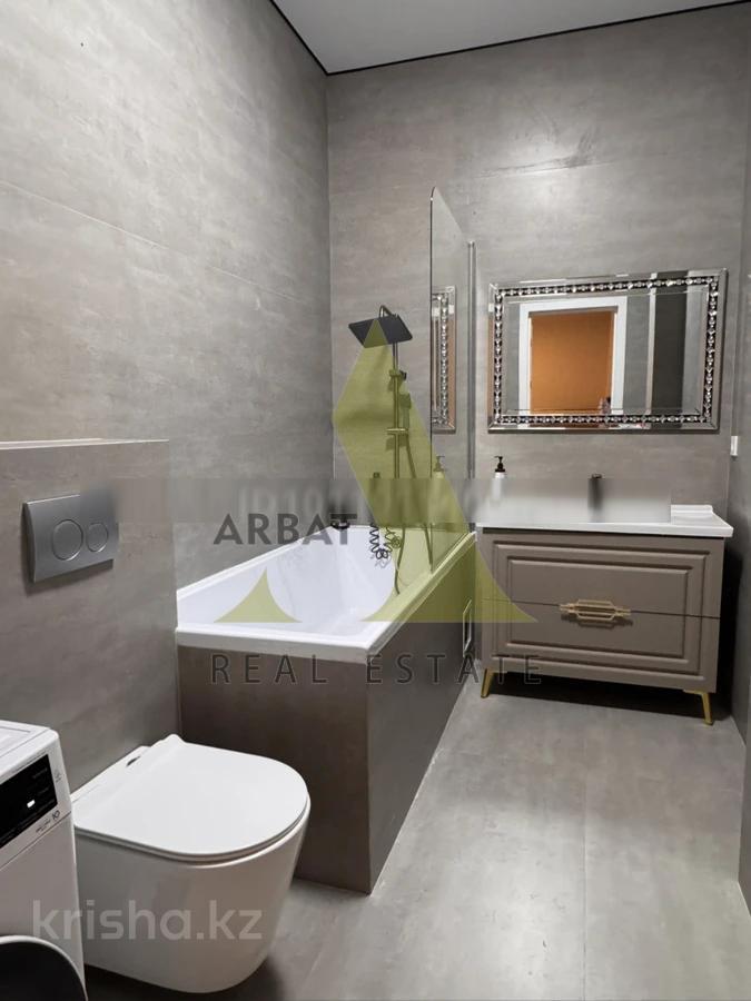 Фото Квартира, 3 комн, 131.5 м², 3/6 эт., 2016 г.п.