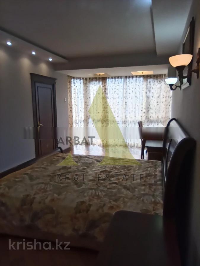 Фото Квартира, 5 комн, 175 м², 2/5 эт., 2005 г.п.