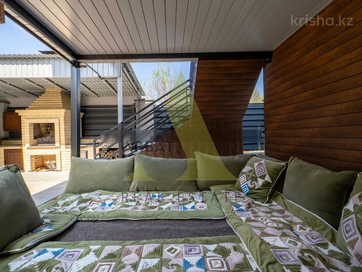Фото Отдельный дом, 7 комн, 450м²