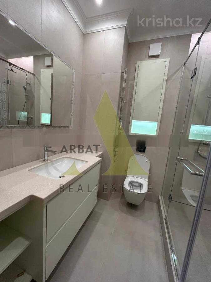 Фото Квартира, 4 комн, 150 м², 1/6 эт.