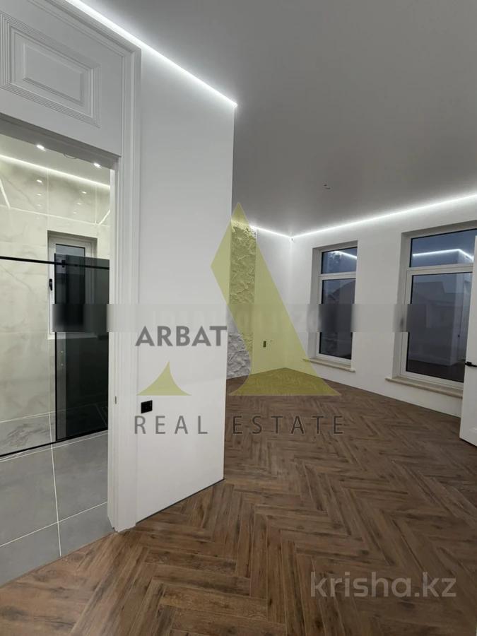 Фото Отдельный дом, 7 комн, 330м²