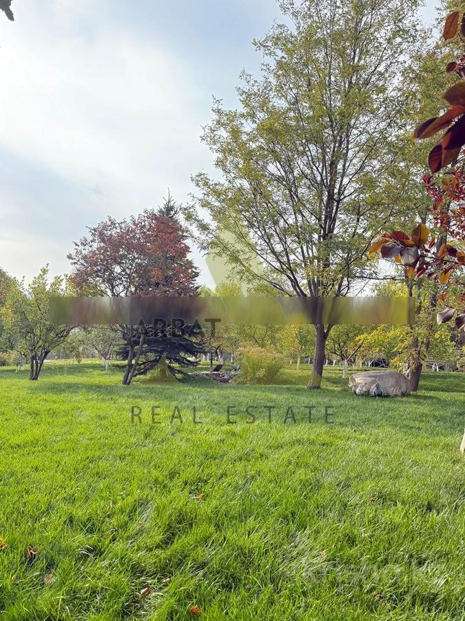 Фото Отдельный дом, 8 комн, 1300м²