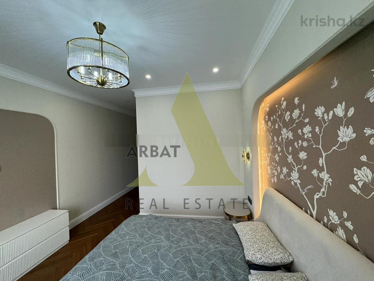Фото Квартира, 3 комн, 145.3 м², 4/7 эт., 2017 г.п.